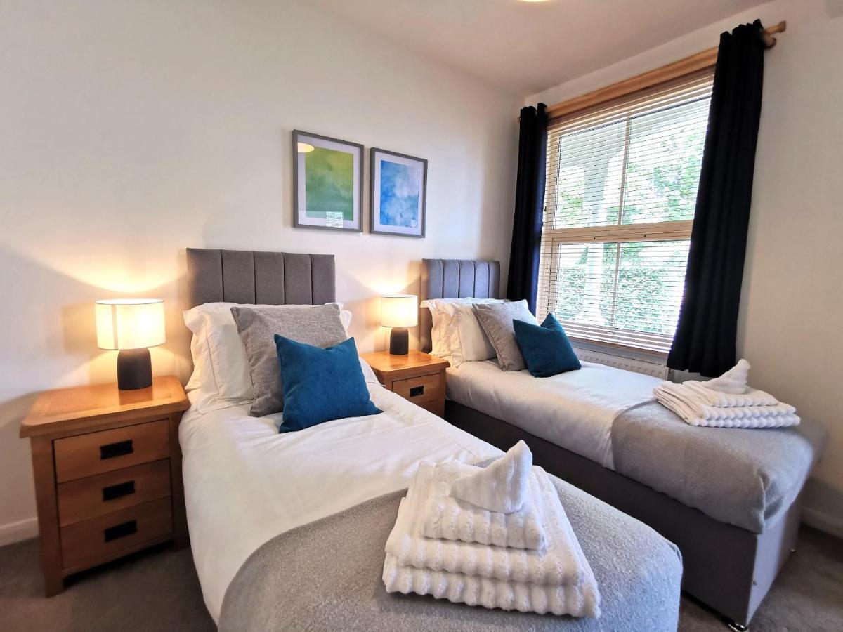 טלפורד Crescent House Apartments מראה חיצוני תמונה