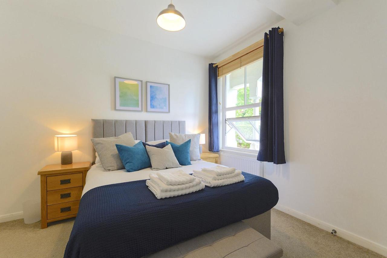 טלפורד Crescent House Apartments מראה חיצוני תמונה
